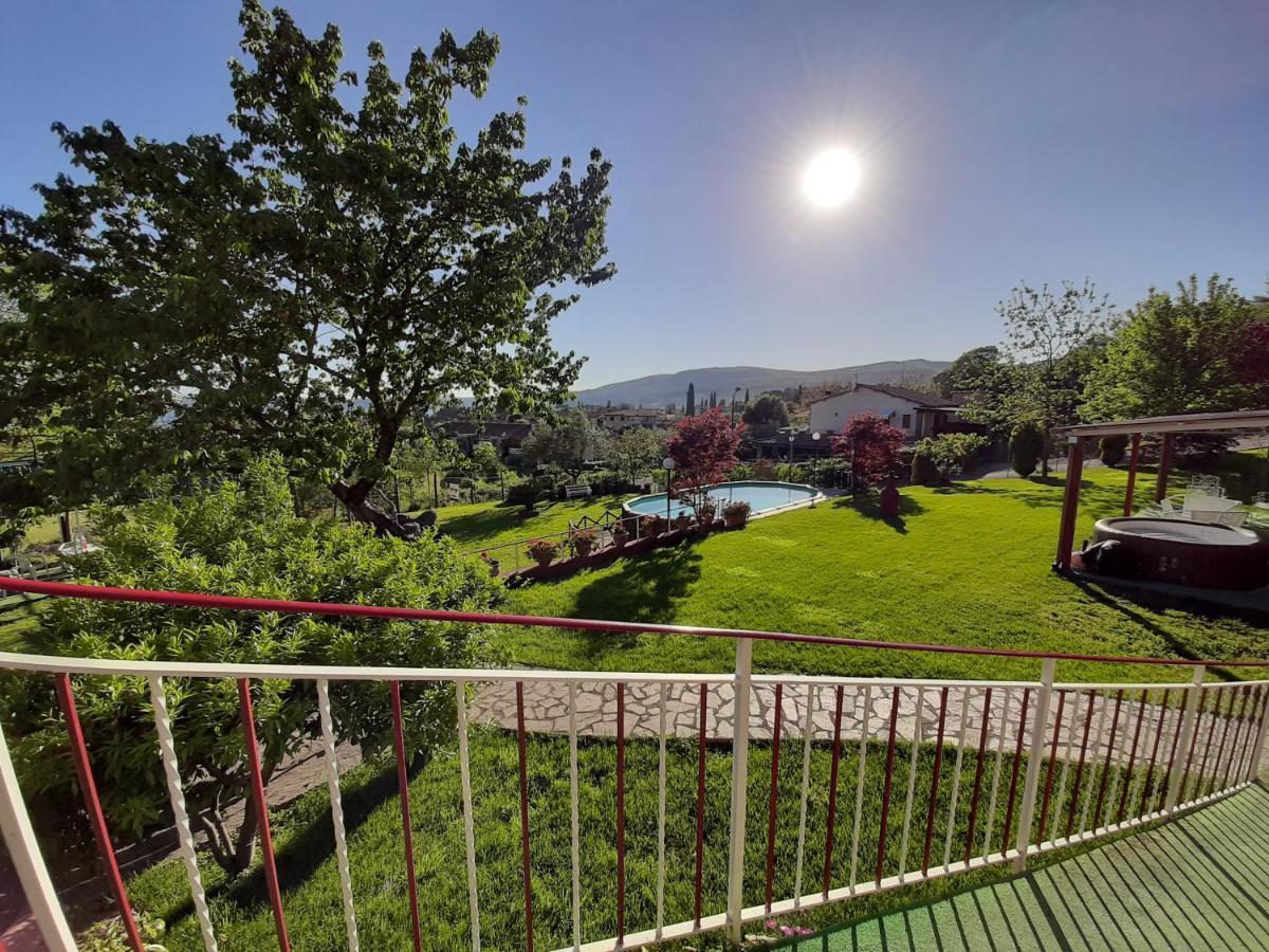 La Cupoletta Casa Vacanze- Magnolia Trevignano Romano Esterno foto