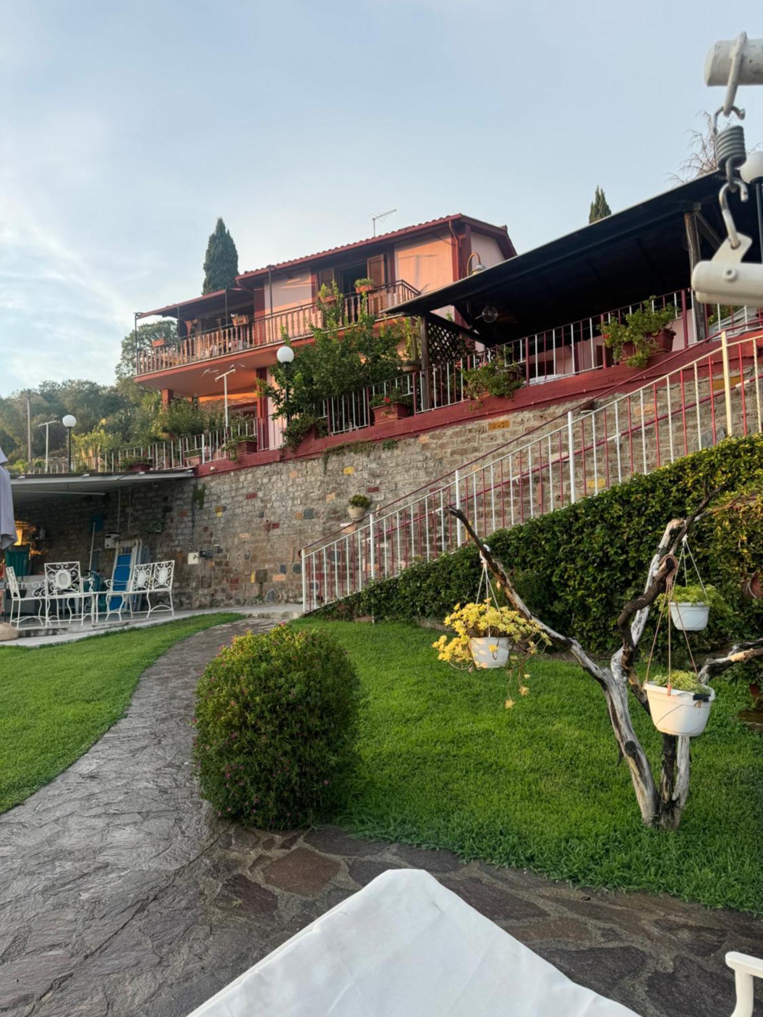 La Cupoletta Casa Vacanze- Magnolia Trevignano Romano Esterno foto